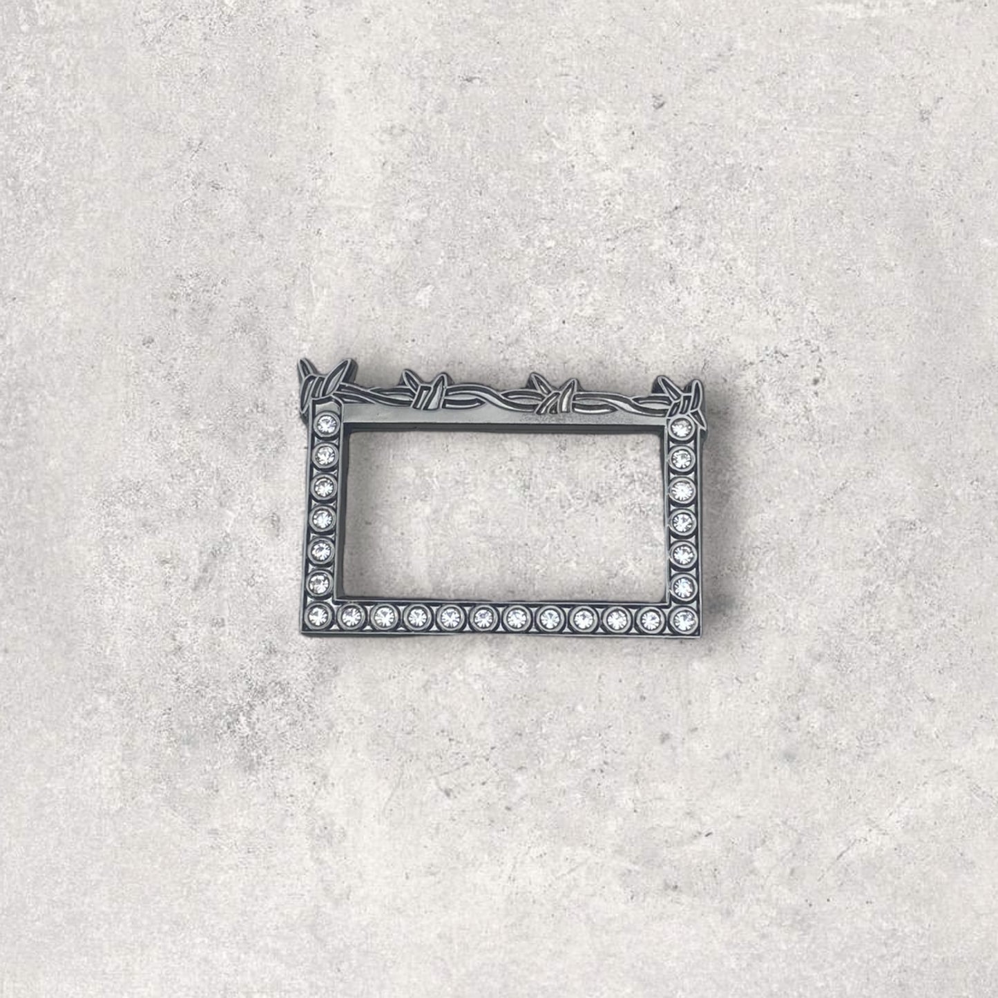 Black Bob-wired Frame